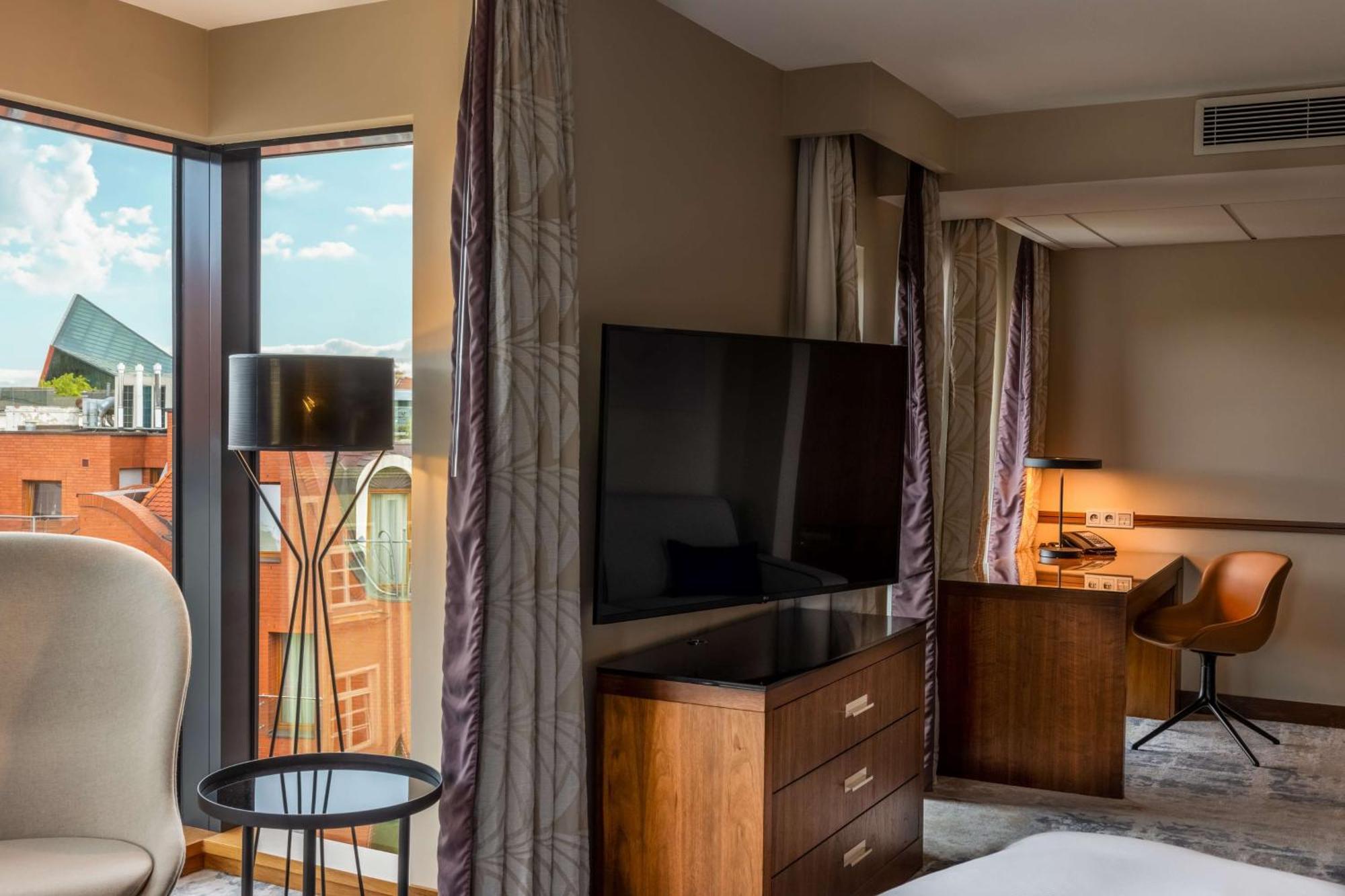 Hilton